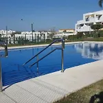 Apart.conil-vistasol דירה *